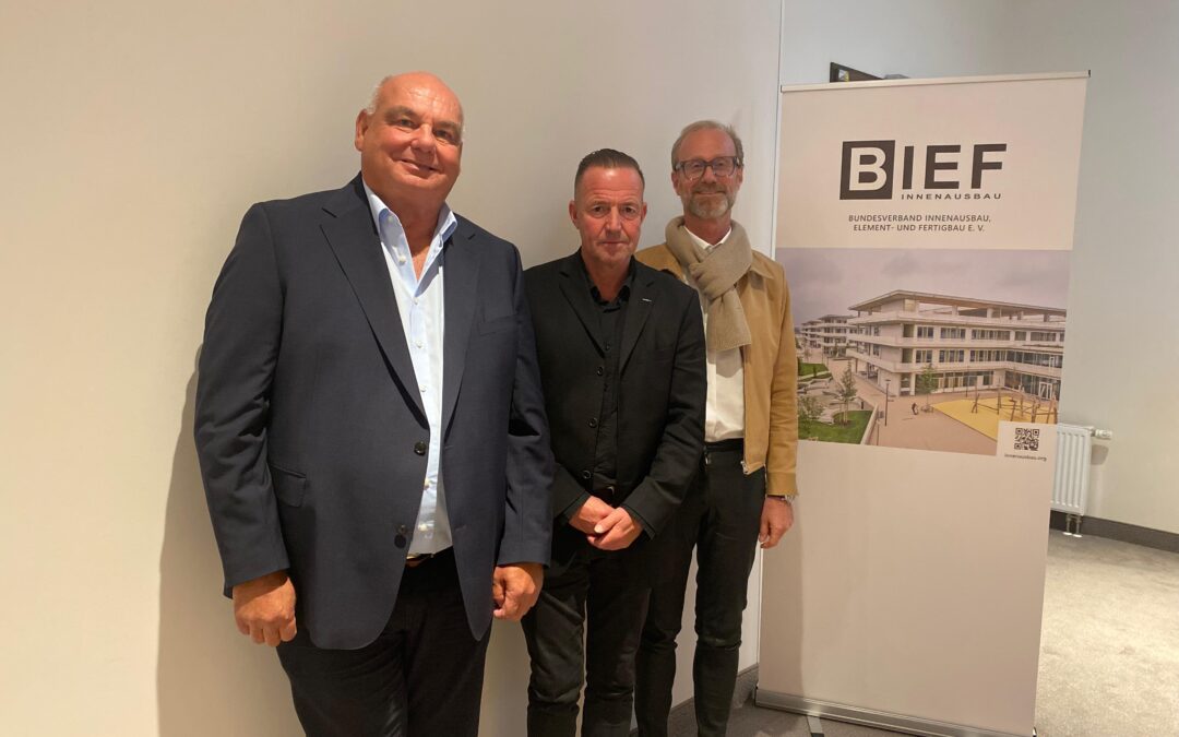 BIEF-Mitgliederversammlung: Vorstand wiedergewählt Information über Aktuelle Rahmenbedingungen und praxisnahe Lösungsansetze